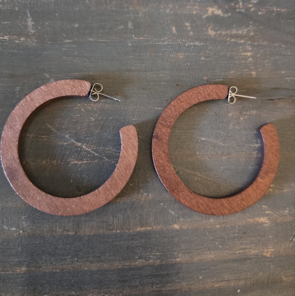 Wooden Hoop Earrings ❤️